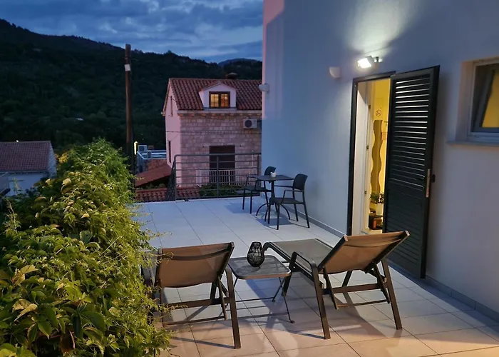 Vitis Apartments
